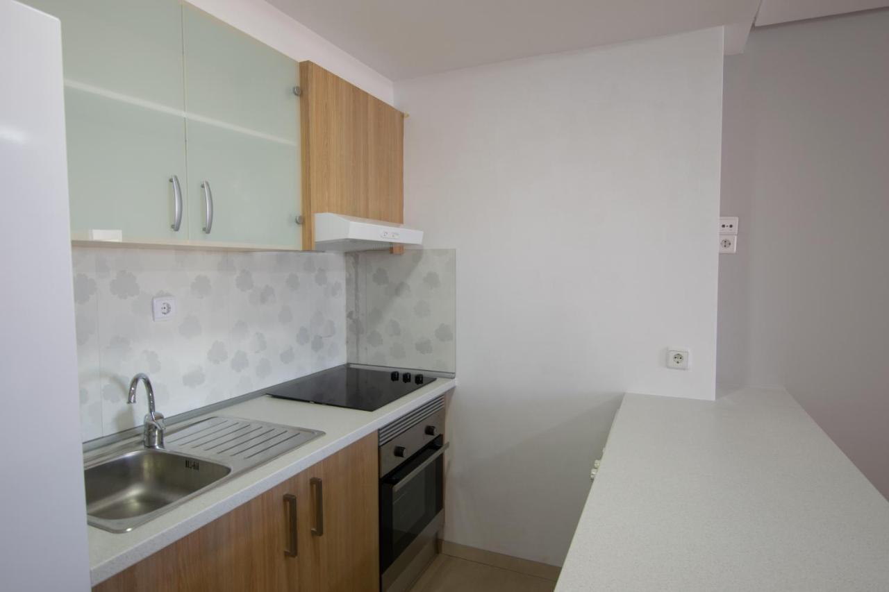 Light And Bright Apartment In Central Valenza Esterno foto